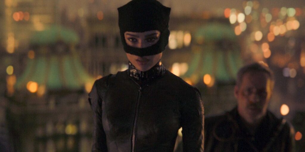 Zoe Kravitz standing as Catwoman in The Batman